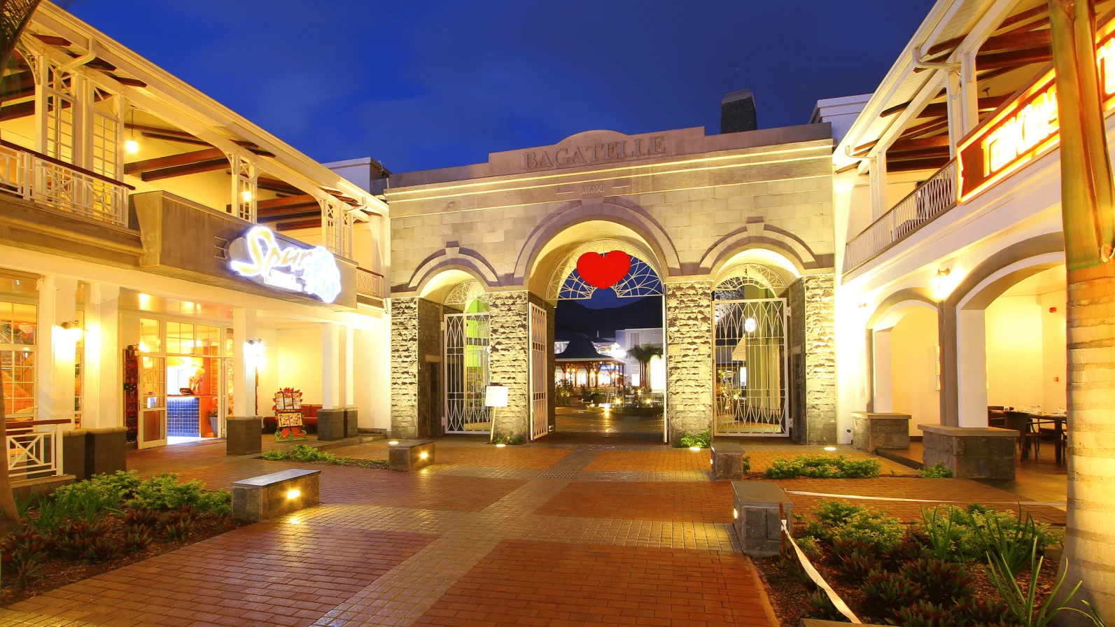 Mauritius shopping mall tour
